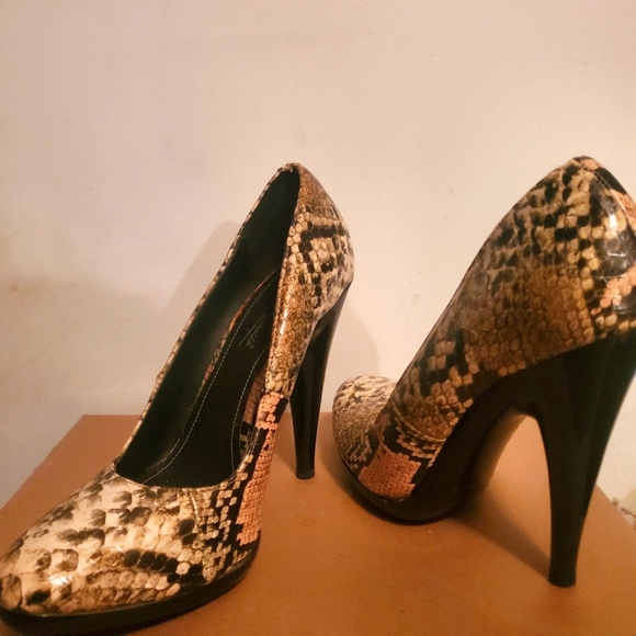 Shoes - Snake print heels